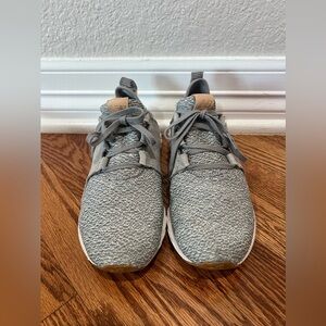 Women’s New Balance Athletic Shoes Size 8 Fresh Foam Cruz Gray (Preowned)